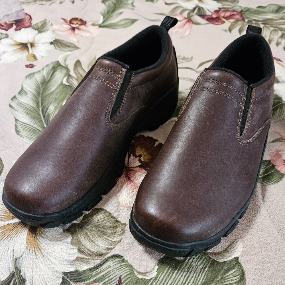 #550- Lands' End Women's Casual Leather Brown or Black Slip-On Shoes - Picture 5 of 11